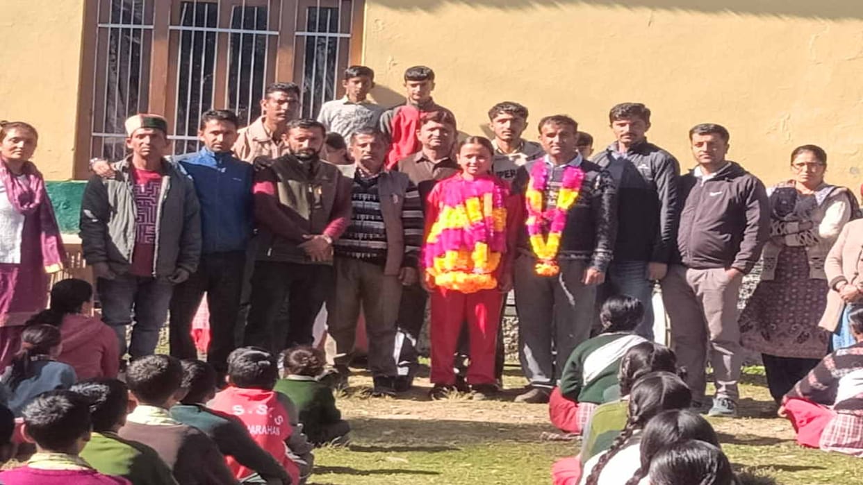 Simran from Deuri Khadah of Sirmaur will play Kabaddi National Kabaddi National
