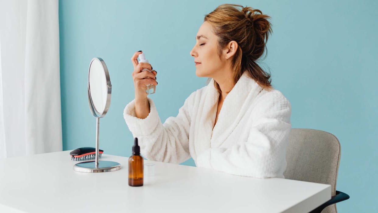 Skin Care tips for glowing skin in hindi sleeping beauty tips