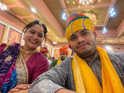 Karwa Chauth 2023: Divisional Commissioner of Varanasi, VDA Vice President or DIG, Karwa Chauth fast is speci