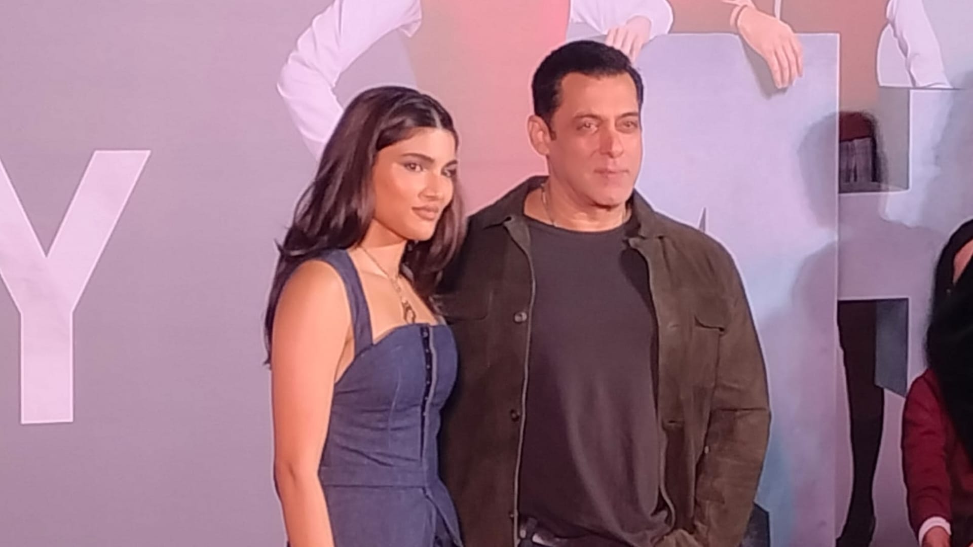 Salman Khan Tiger 3 actor reveals father Salim Khan Advice After His Debut to niece Alizeh on bigg boss 17