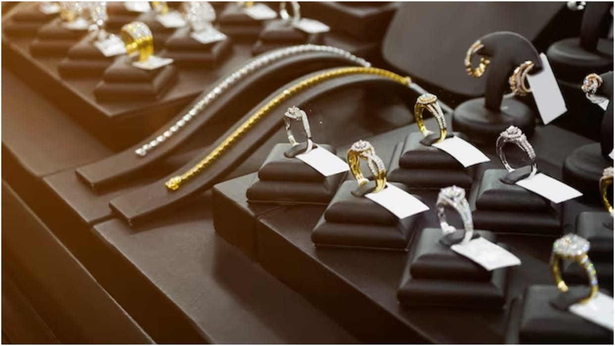 Diamonds stolen from Mumbai gems store former employee among three arrested