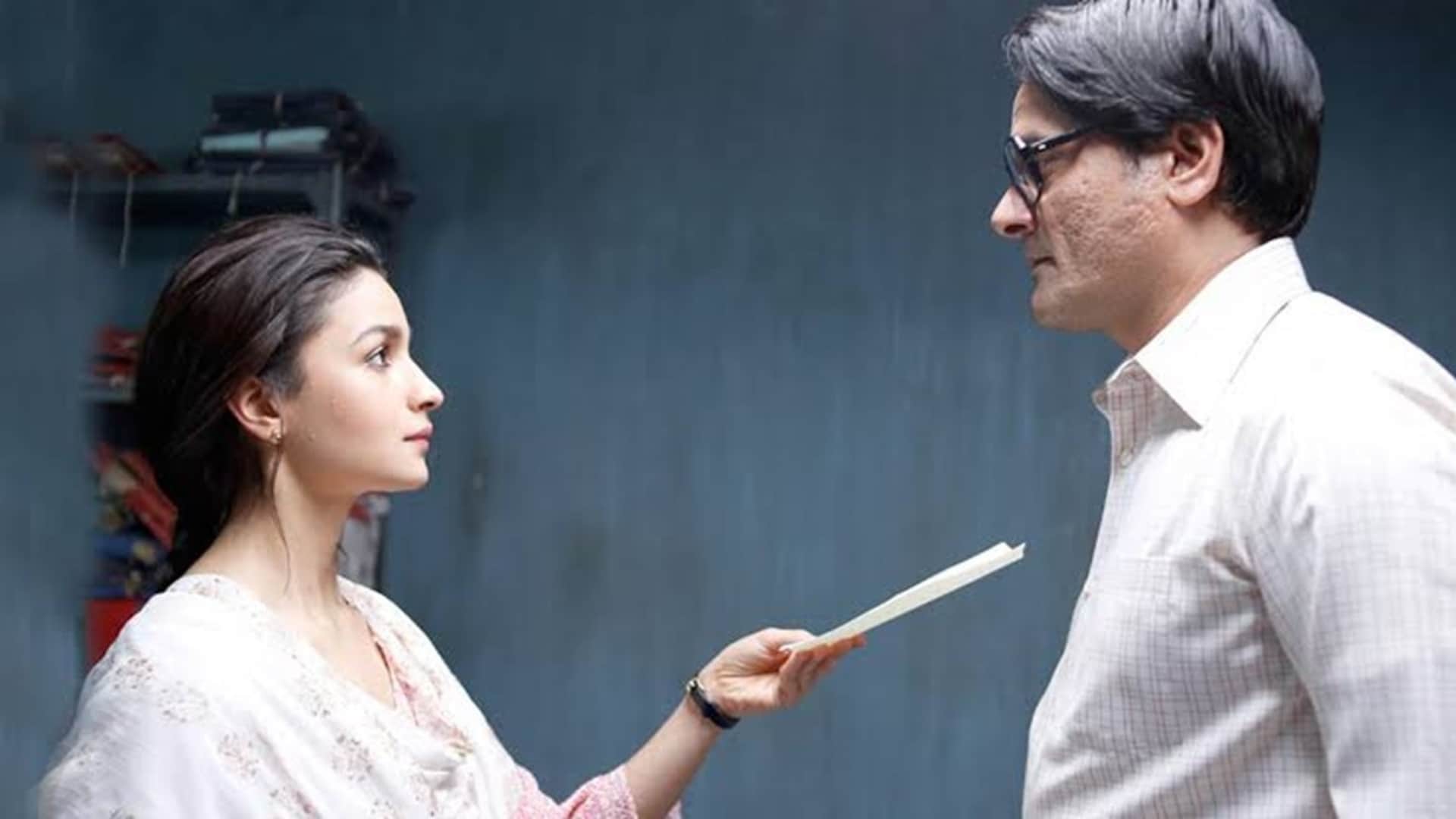 Republic day Bollywood Songs based on Patriotism teri mitti ae watan mere watan rang de basanti chola