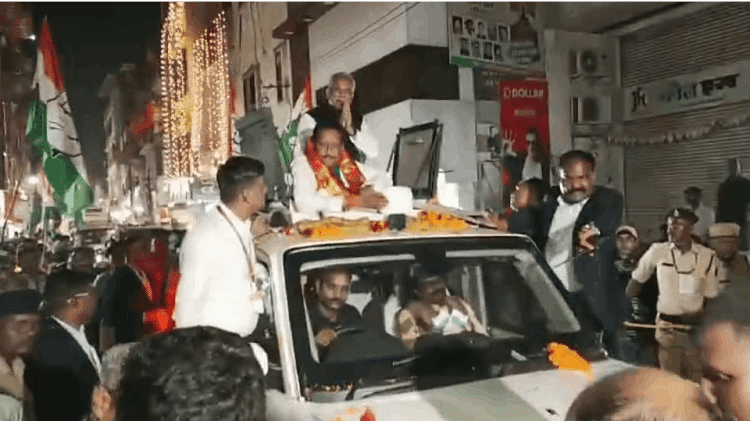 हाई प्रोफाइल सीट से सीएम का प्रचार: राजनांदगांव में बघेल का रोड शो, निशाने पर रहे पीएम और असम के मुख्यमंत्री