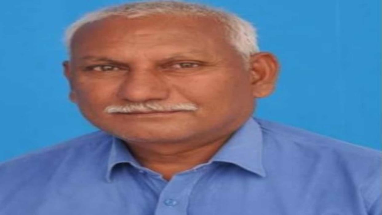 Accused of attempt to murder dies in Gorakhpur son unconscious