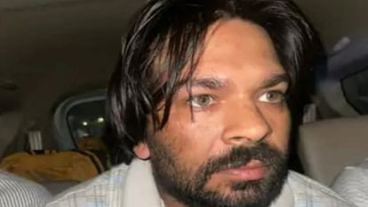 बच्चा चोरी प्रकरण: गिरोह से मिले बच्चियों को चाइल्ड लाइन किया गया सुपुर्द, डाटा खंगालने में जुटी पुलिस Girls found in gangs were handed over to Child Line.