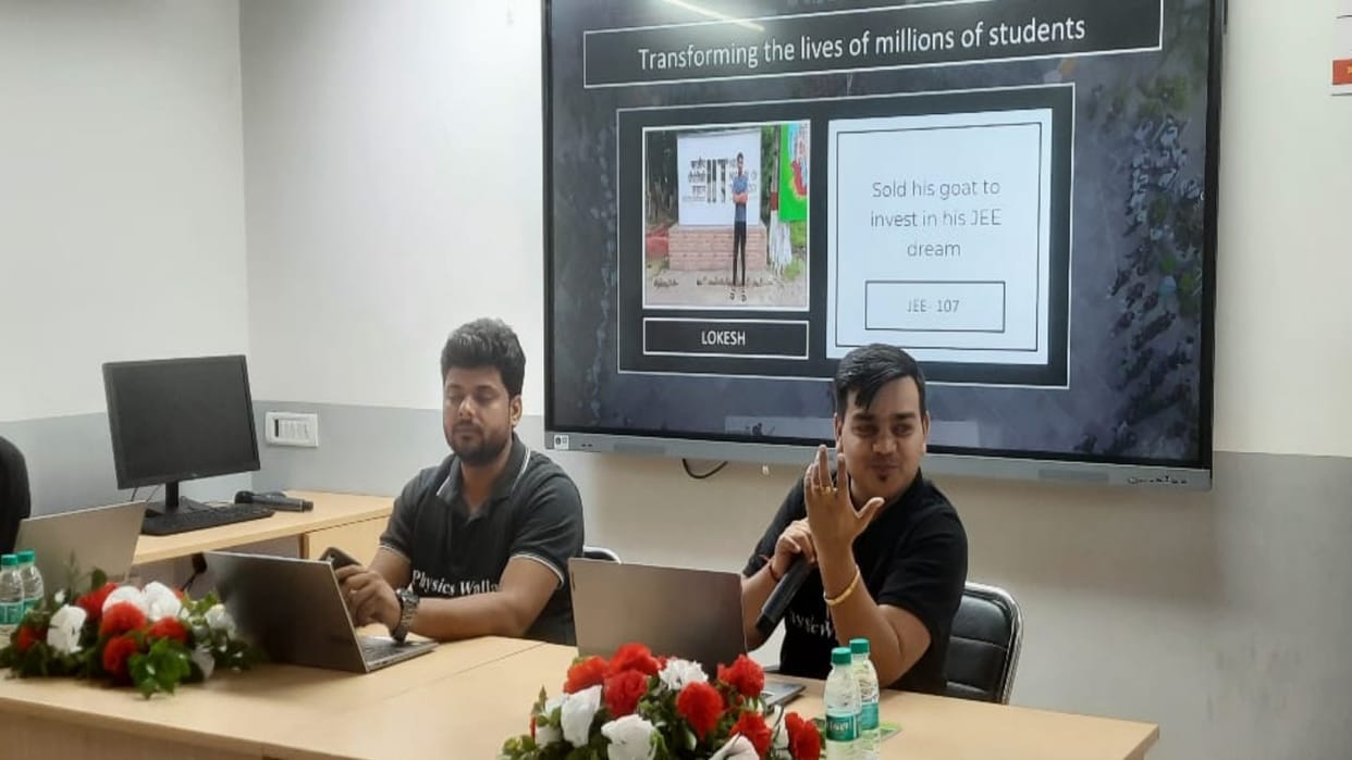 PW starts second phase National Scholarship cum Test, scholarship worth Rs 200 crore will be given