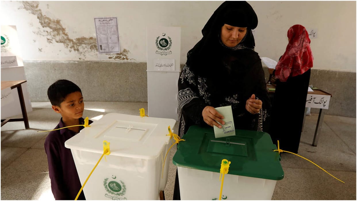 Delay in poll results due to lack of communication says Pakistan interior ministry