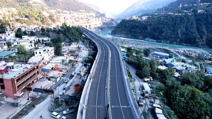 National Highway 44: रामबन पुल बनकर तैयार... जम्मू-श्रीनगर राजमार्ग पर सुगम यातायात में एक और बाधा पार Ramban bridge ready Another hurdle in smooth traffic on Jammu Srinagar highway done