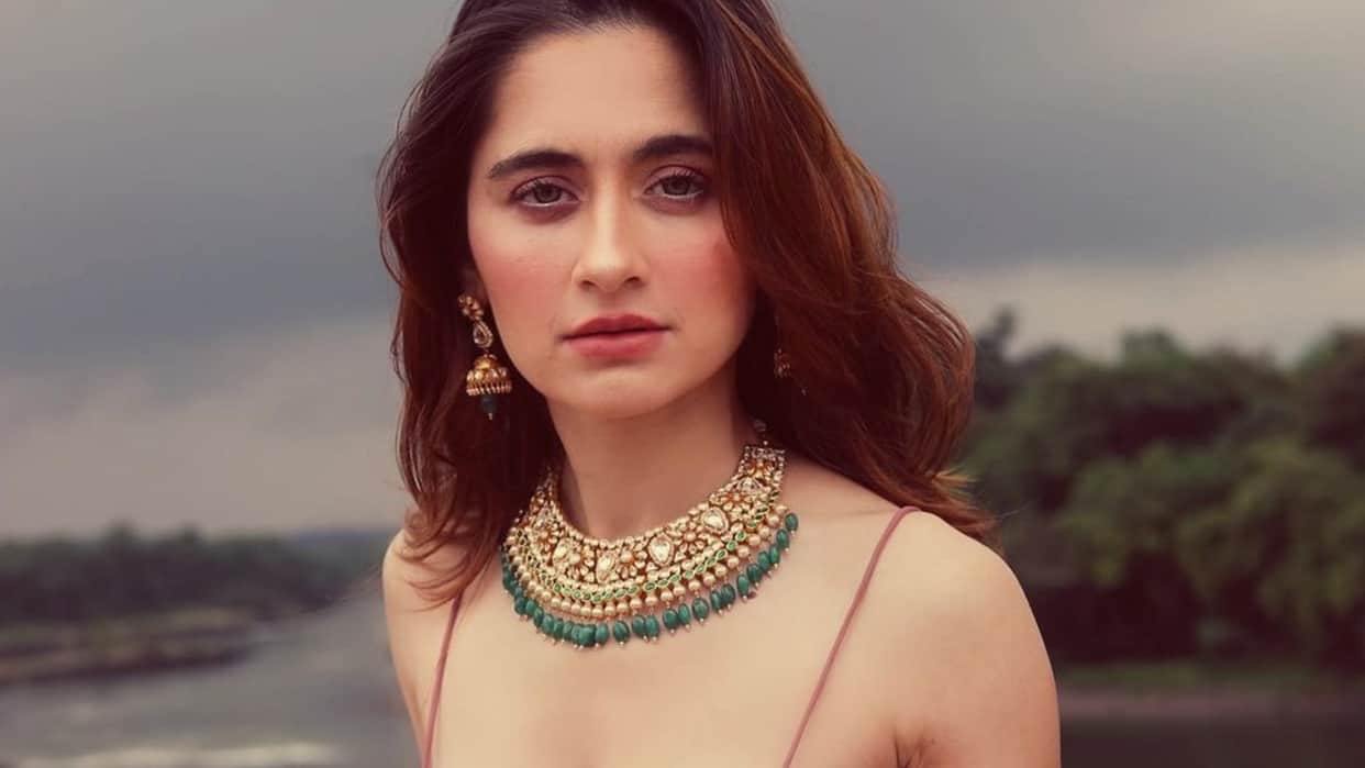 Sanjeeda shaikh to play important role in hrithik roshan deepika padukone starrer film fighter