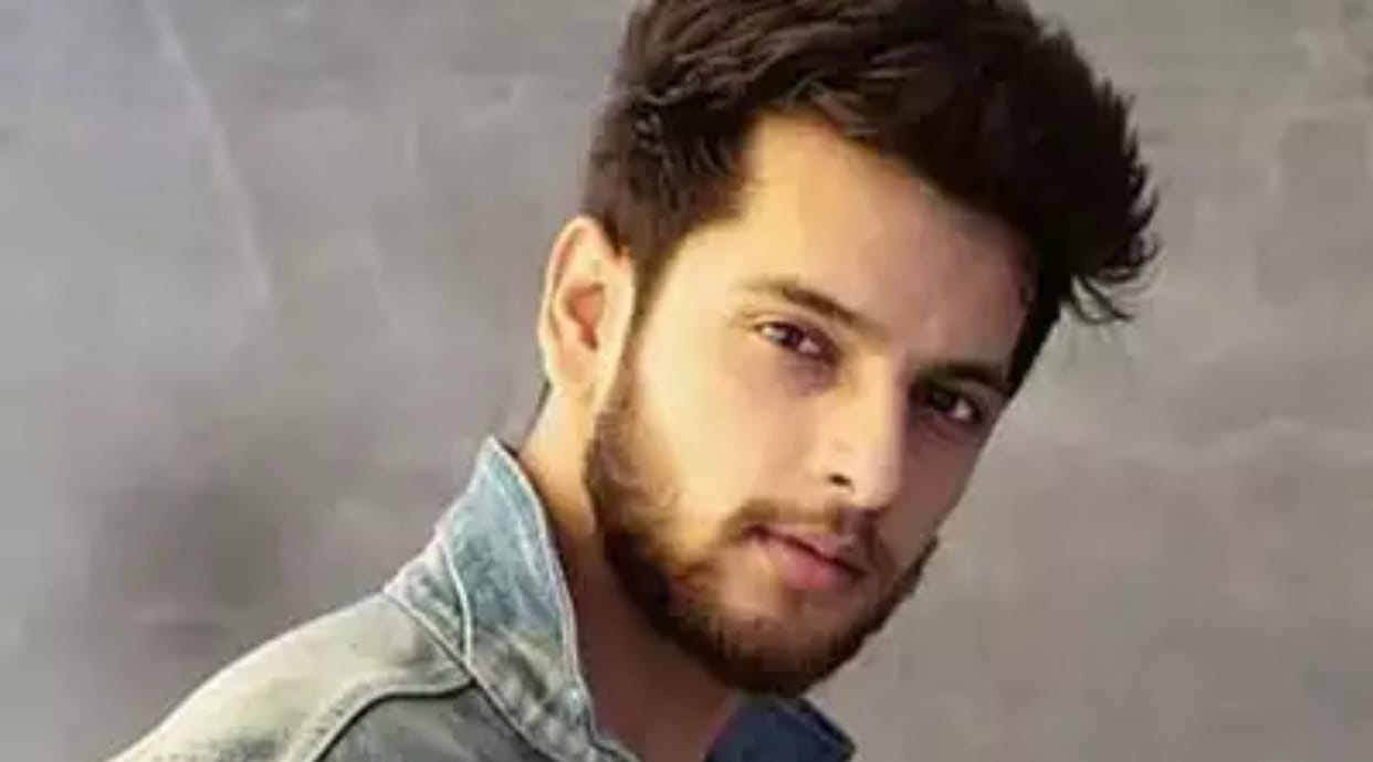 shivam khajuria reveals why he quit kumkum bhagya show and now will join news show yeh rishta kya kehlata hai