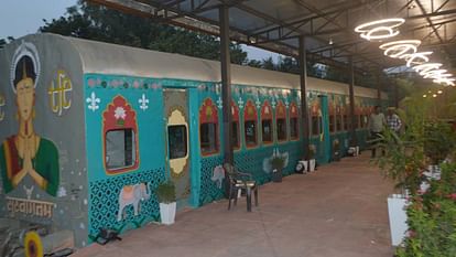 Agra: रेल हेरिटेज पार्क की अड़चन बना बिजली कनेक्शन, महाराजा स्पेशल ट्रेन जैसी सुविधाओं के साथ बनकर है तैयार Electricity connection remains bottleneck of Rail Heritage Park in Agra