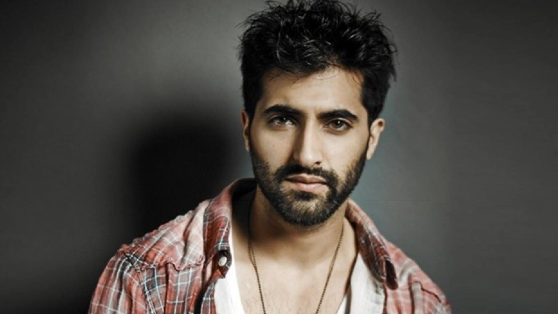 Akshay Oberoi became part of stop motion picture technology Enter in animation by his voice for kamathipura