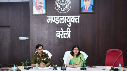 Commissioner Saumya Agarwal gave instructions over school vehicles in Bareilly