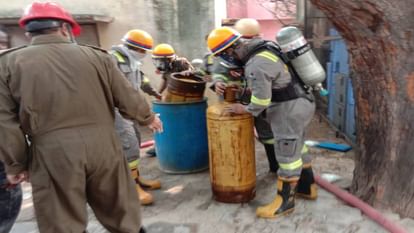 gas leaked near nursing hostel Due to negligence of CMO office in Mathura