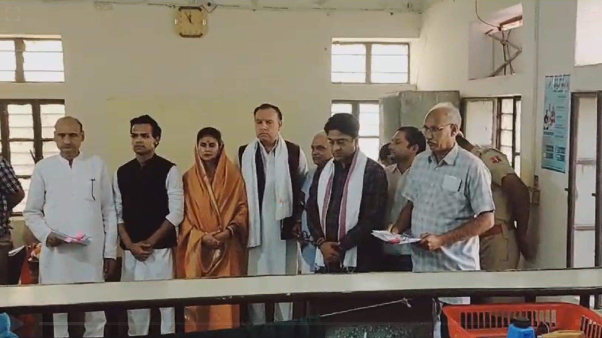 भाजपा प्रत्याशी जगत सिंह ने नामांकन किया दाखिल