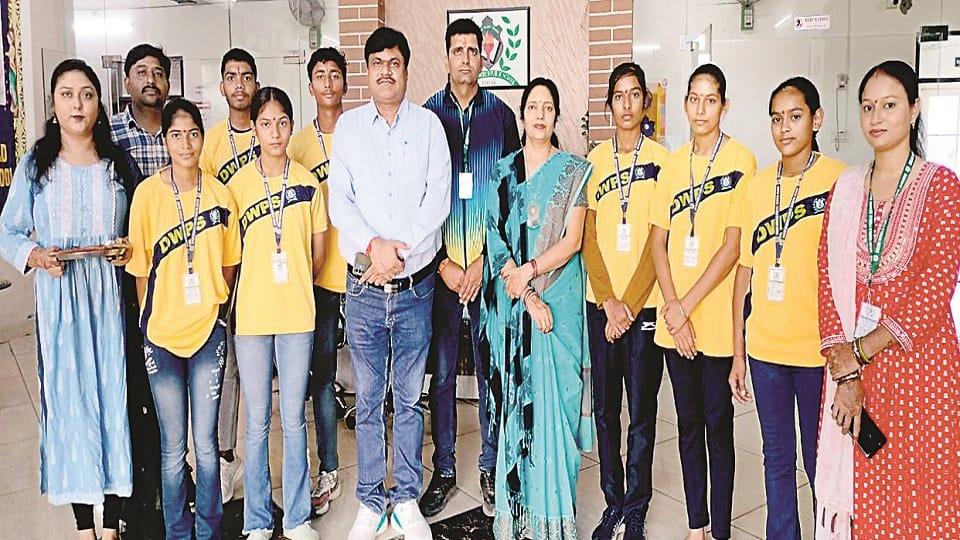Khair players leave for Chhattisgarh for National Athletic Meet
