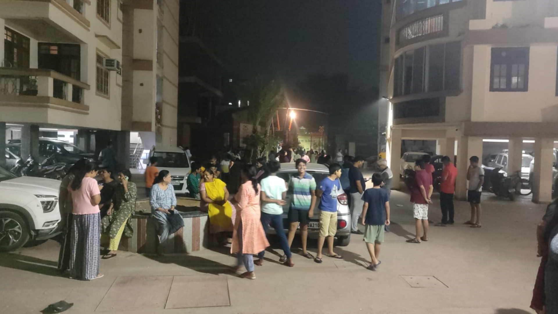 Apartment became vacant within moments after Gorakhpur Earthquake