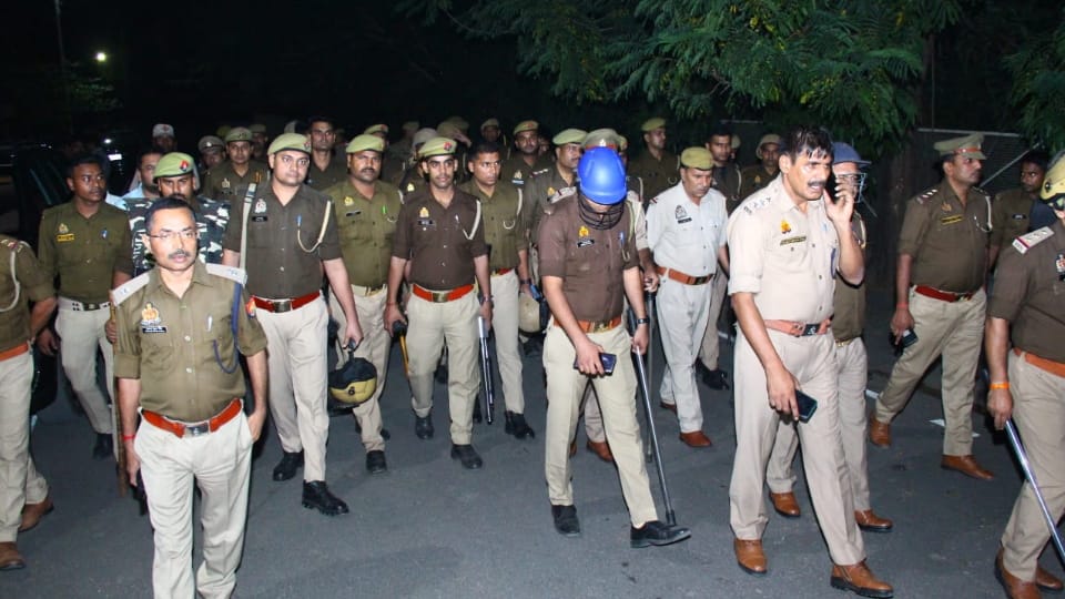 Jhansi Medical College Police-administration failed to detect the spark that was burning for three days