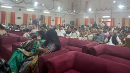 मेरठ में एनएएस इंटर कॉलेज में शताब्दी समारोह का आयोजन हुआ।