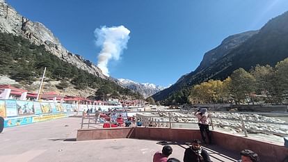 Smoke coming out from the middle of the mountain after earthquake in Gangotri Dham