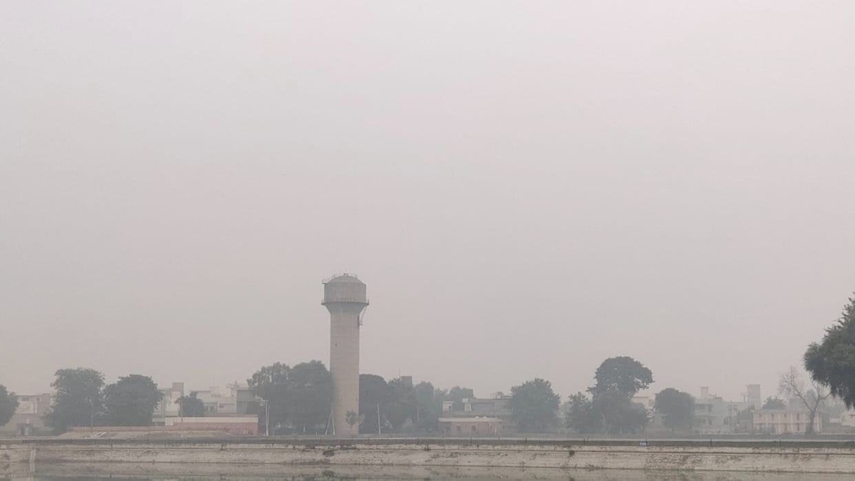 Pollution in Haryana 16 cities in red zone, AQI of eight cities recorded above 400