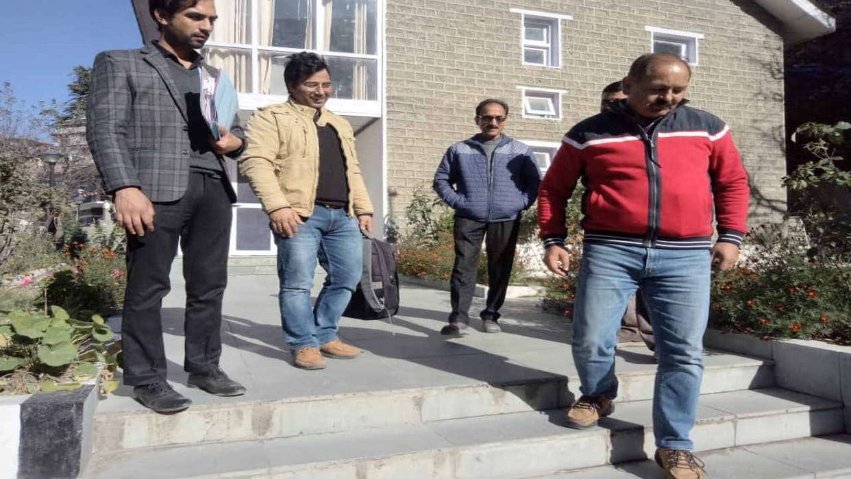 Vigilance raid in Public Works Department Bharmour Divisional Office, records of tenders seized