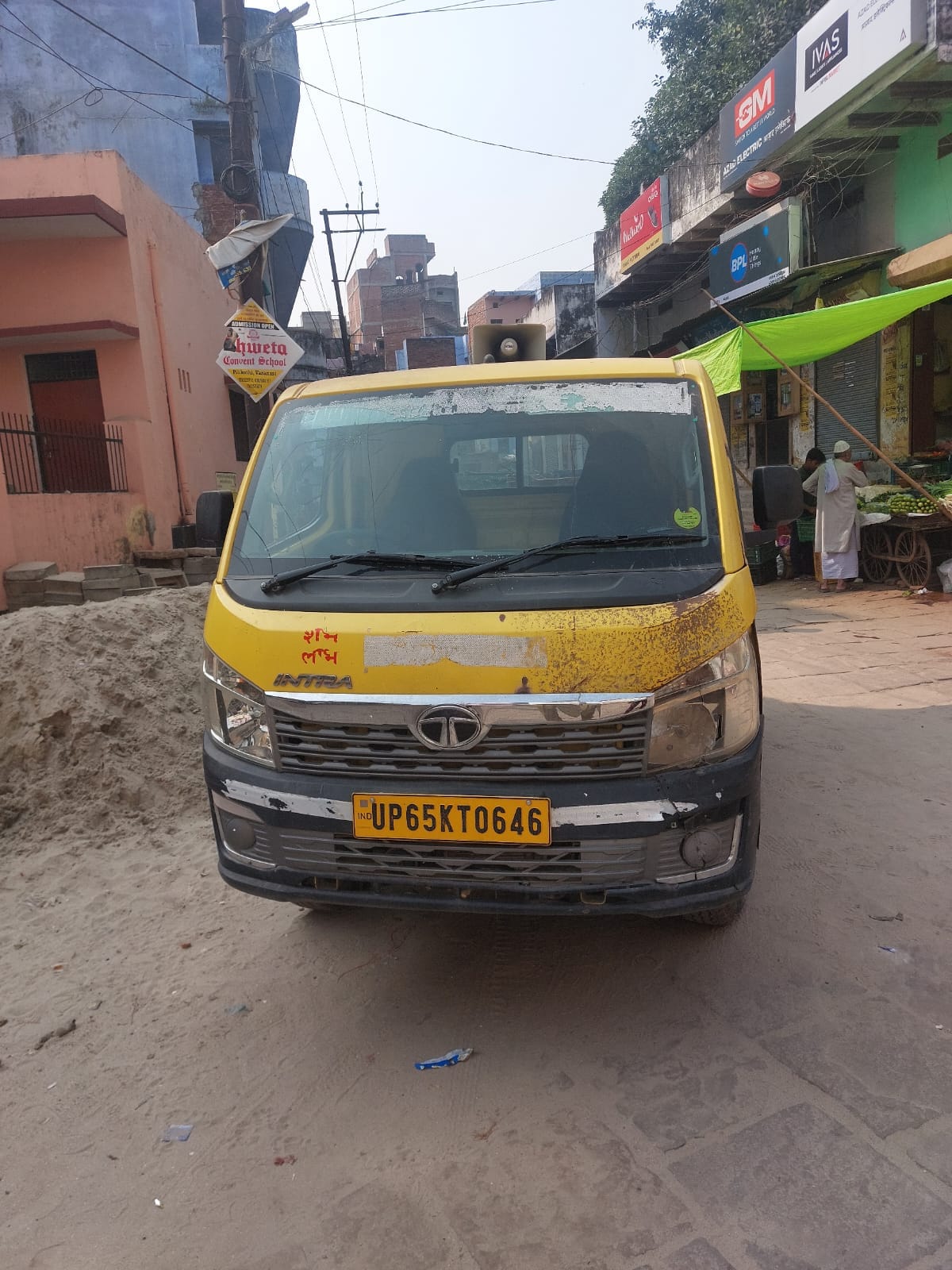 Man dies after being crushed by Municipal Corporation's garbage collection vehicle
