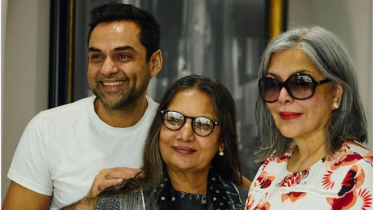 Bun Tikki Zeenat Aman to make comeback to films with Manish Malhotra film with Shabana Azmi Abhay Deol