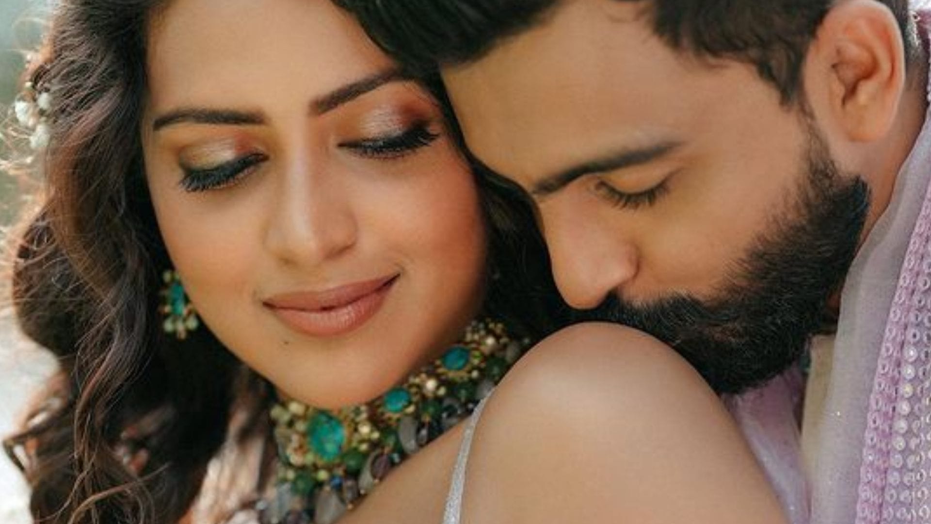 Amala Paul ties the knot with boyfriend Jagat Desai in Kochi actress shared photos with her new husband