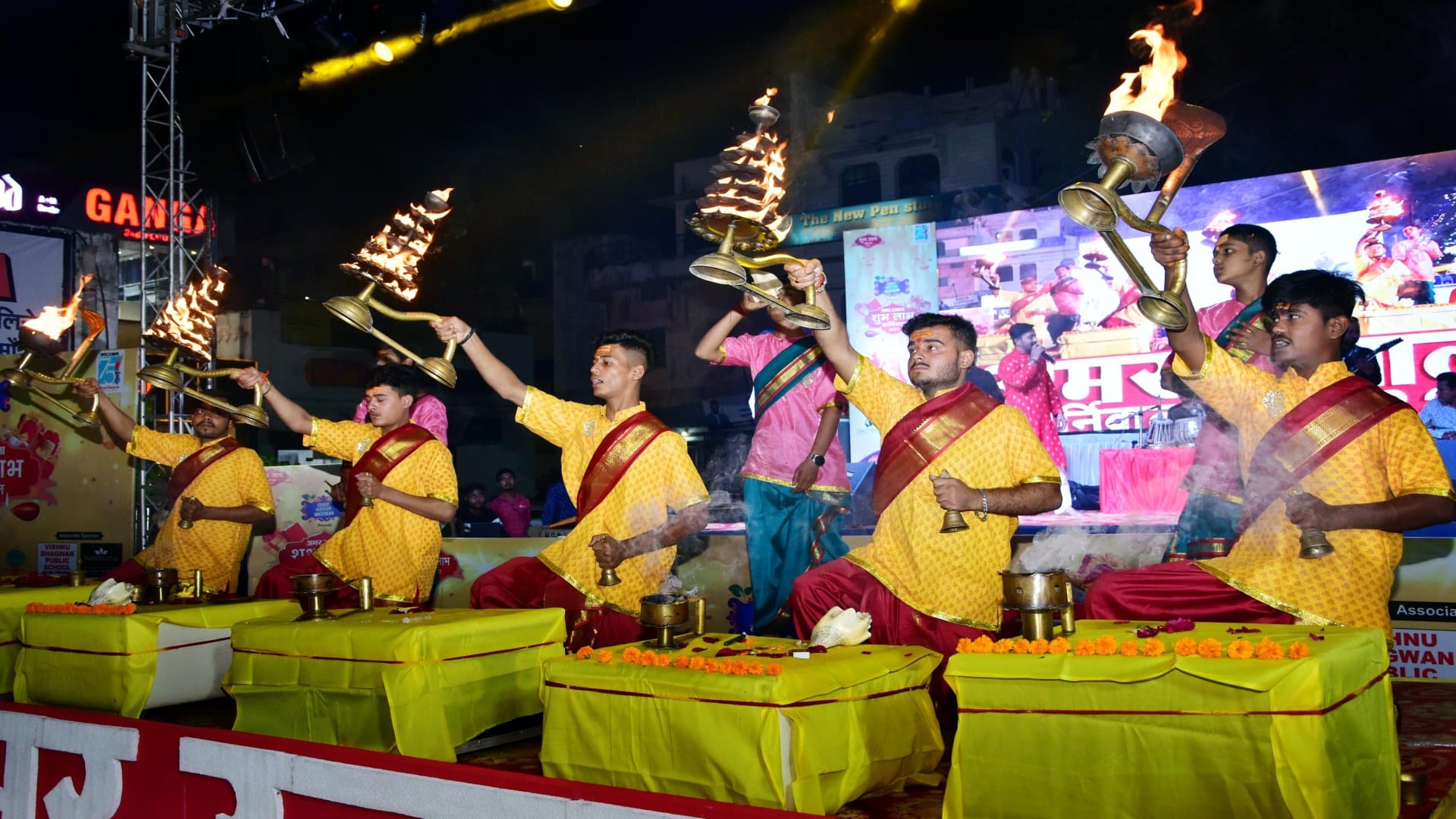 Amar Ujala Shubh Labh Shopping Cornwall: A blast with fun and entertainment a unique Cornwall decorated