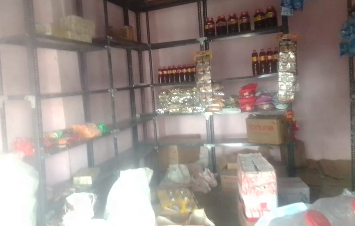 New shop was to be inaugurated, thieves inaugurated it, absconded with the goods, police is checking CCTV
