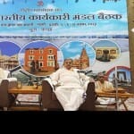 Mohan Bhagwat and Dattatreya Hosabale