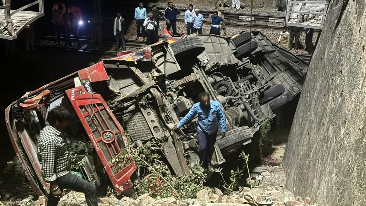 4 people died in horrific road accident in Dausa; 29 injured as bus breaks ROB wall and falls on railway track
