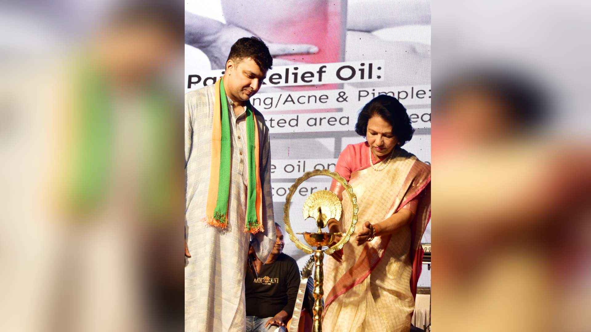 Amar Ujala Carnival: A plunge of emotions in the melodious confluence of songs, hymns and ghazals, Ratnesh Dub