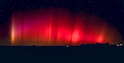 bulgaria sky turns red from aurora borealis people calls apocalyptic know its reason