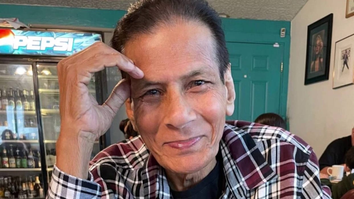 Sayed Gulrez passed away Shayar and Lyricist writer took his last breath in Los Angeles home on 4th November