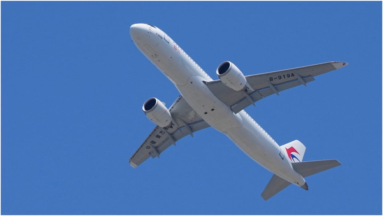UK plane took off with two missing windows later returned to the Essex airport