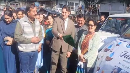 Women will be made self-reliant by teaching them ways to store drinking water.