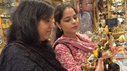 Diwali 2023: Dhanteras celebrated auspicious time Hasta Nakshatra, shopping auspicious time