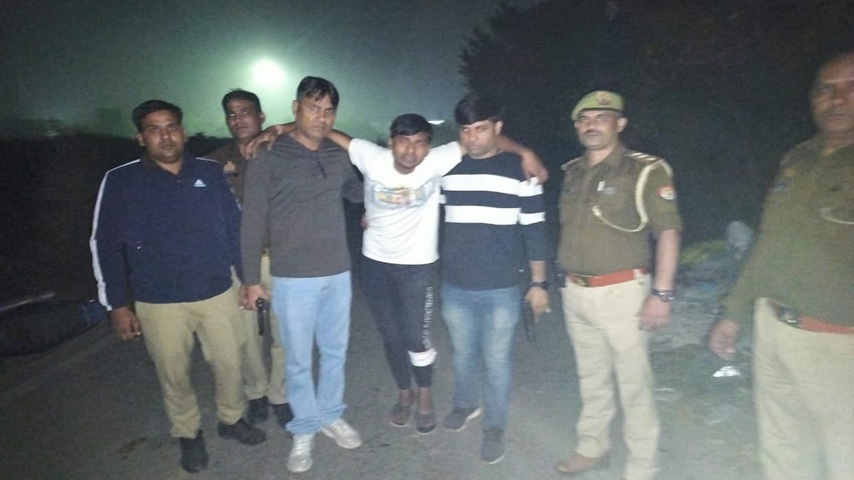 Robber who stole mobile from student in Ghaziabad arrested in police encounter
