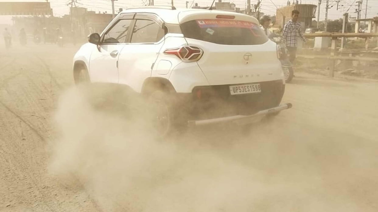 new crisis blanket of dust and smog on Gorakhpur city