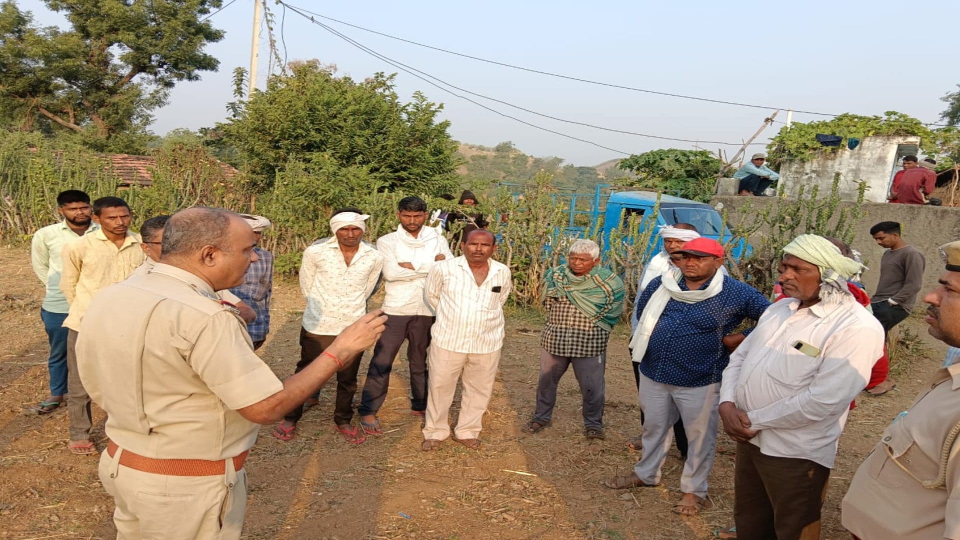 प्रेमिका की सगाई होने से डिप्रेशन में था युवक