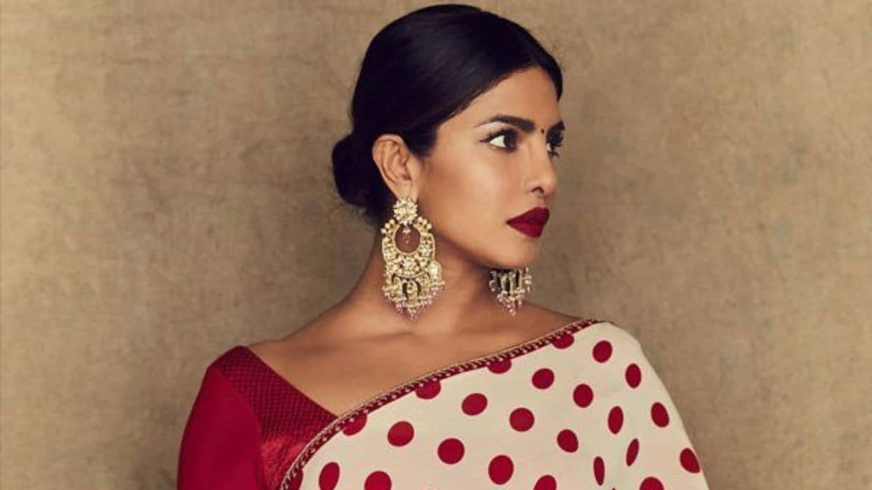 Priyanka Chopra gets emotional as crowd chants jiju during Nick Jonas performance in Mumbai