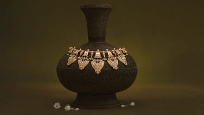 Celebrate Diwali with Tanishq Dharohar jewelery collection inherited craftsmanship brilliant skills of years