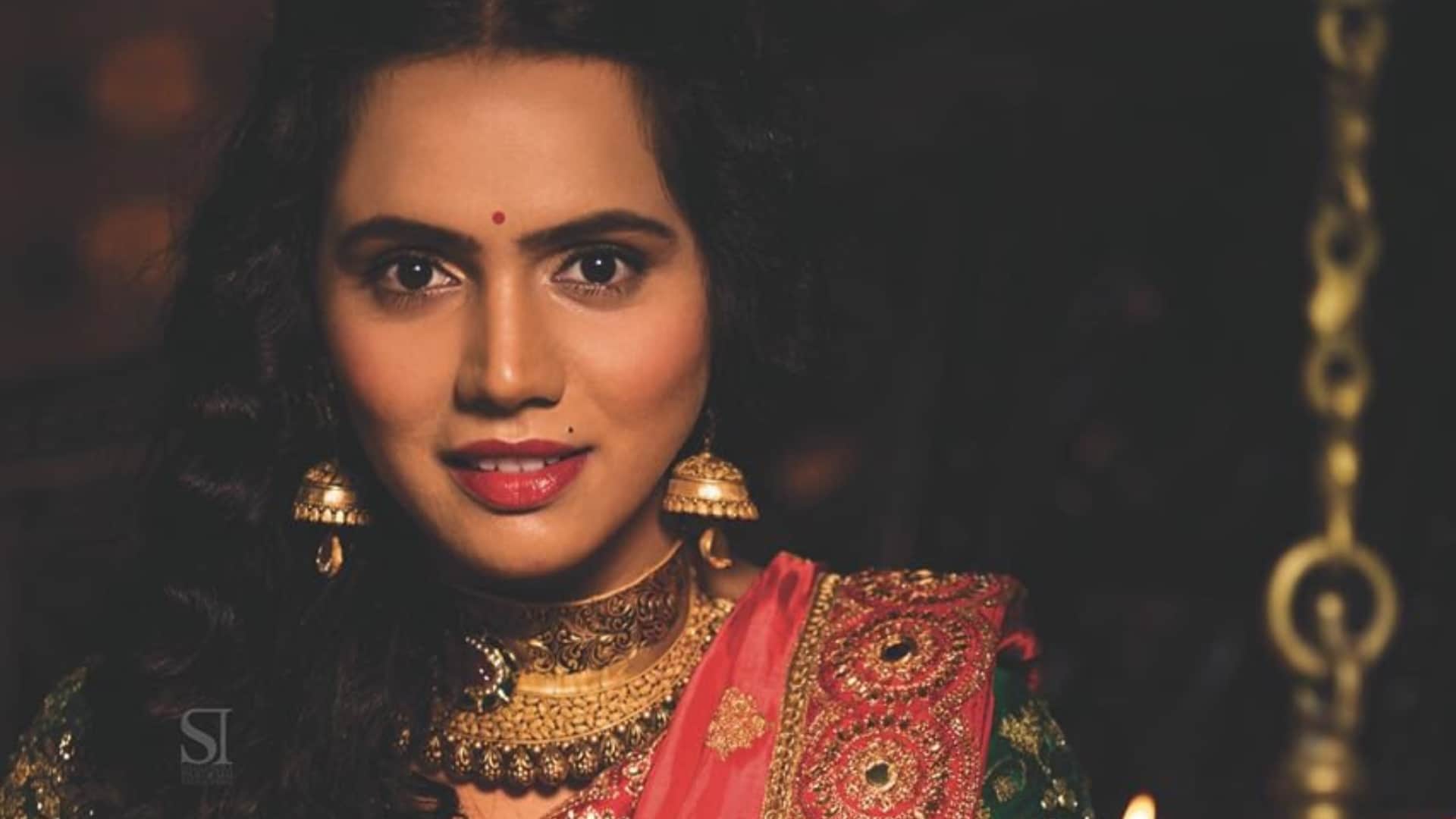 Urmila Nimbalkar Marathi Actress shares unpleasant incident fan troubled her son calls it inappropriate unsafe