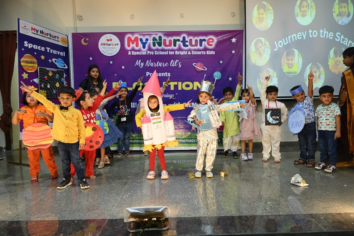 Children created a stir in elocution, some became community helper and some became Chandrayaan 3