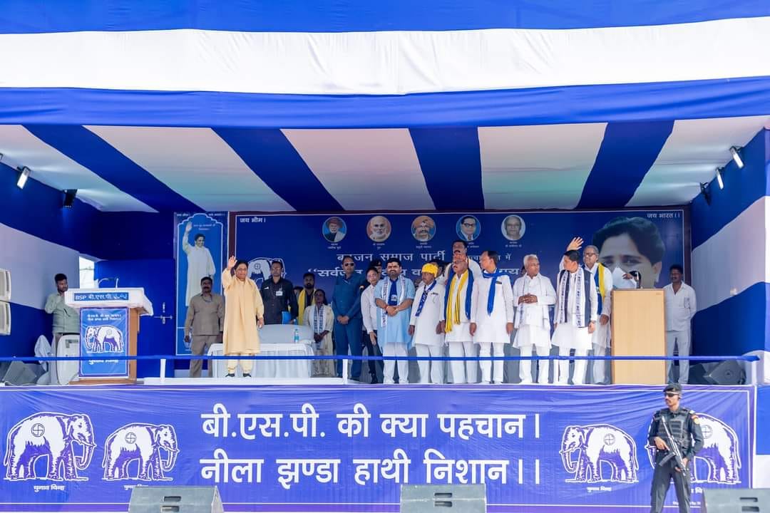 MP Election: Mayawati roared in Satna, said - Governments have been giving benefits to the rich