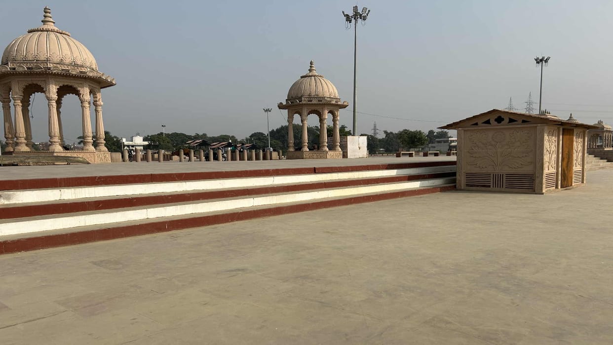 Altars started being built on banks of river in Gorakhpur