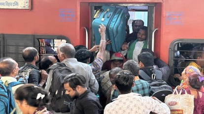 bihar news: Railway Reservation availability in special train after chhath puja from bihar, chart reservation