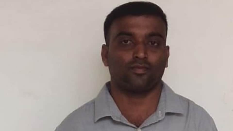 Bareilly Police released the accused of defrauding 300 youths